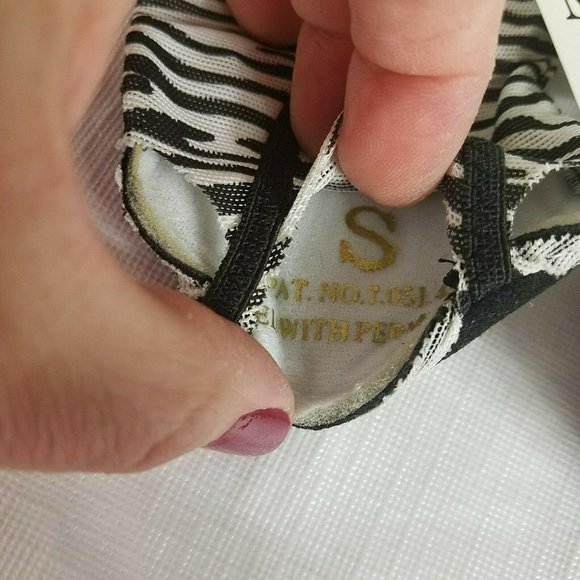 Foot Mittens Dance Class Toe Socks shoe Zebra Print Small - Picture 2 of 7